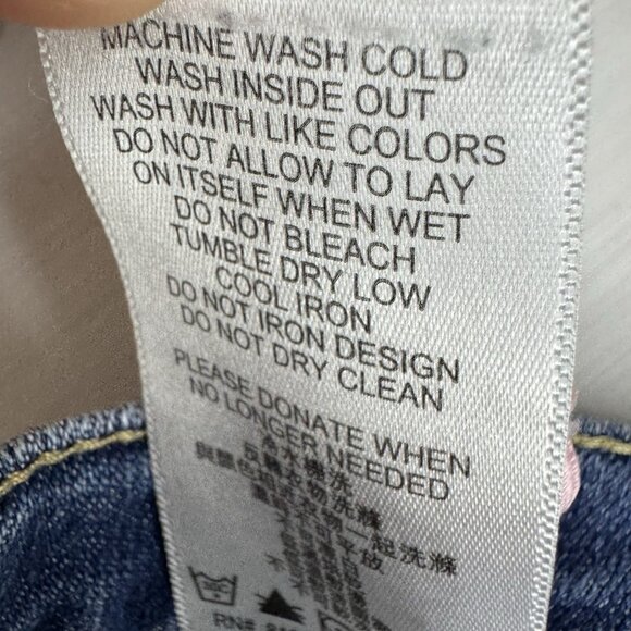 Levi's Girls Embroidered Hearts Shorty Short Size 6x Love Valentines Levis - Picture 6 of 11